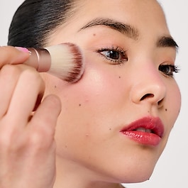 Tickle - Highlighter in zartem Rosa mit Goldschimmer